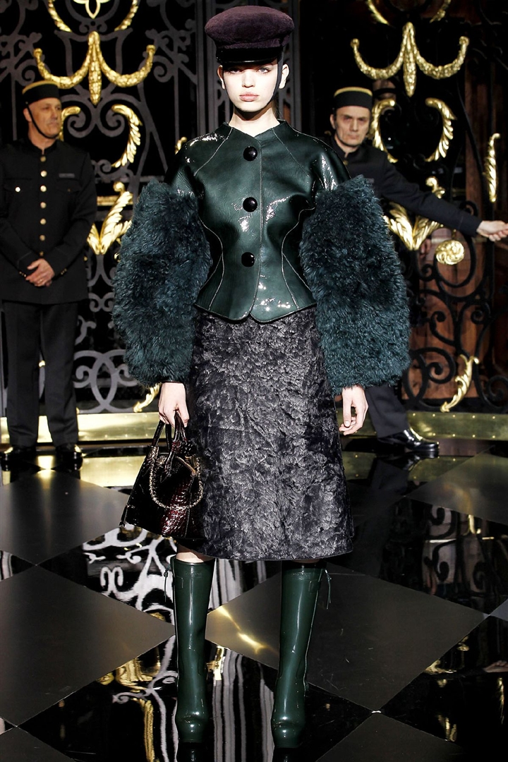 Louis Vuitton 2011-2012 Sonbahar/Kış